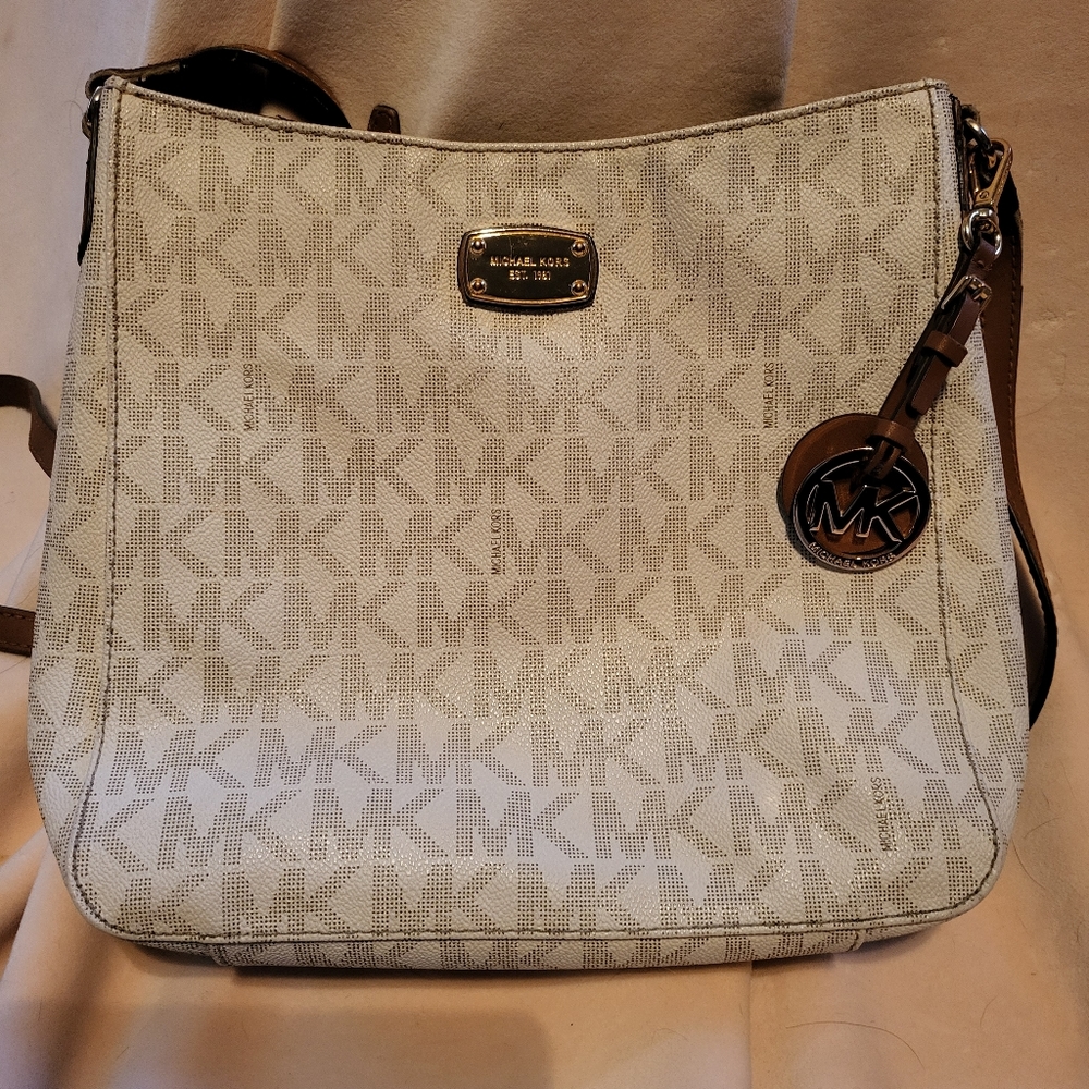 Michael Kors Crossbody bag